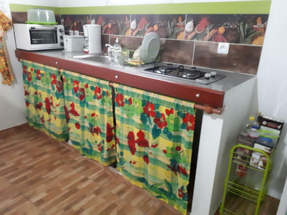 La Casa Binecha Avec Jacuzzi Villa Baillif Екстериор снимка